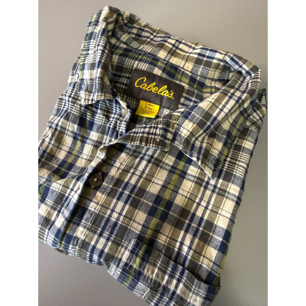 Cabelas Mens Large Blue Green Plaid Long Sleeve 100% Cotton Button Down Shirt